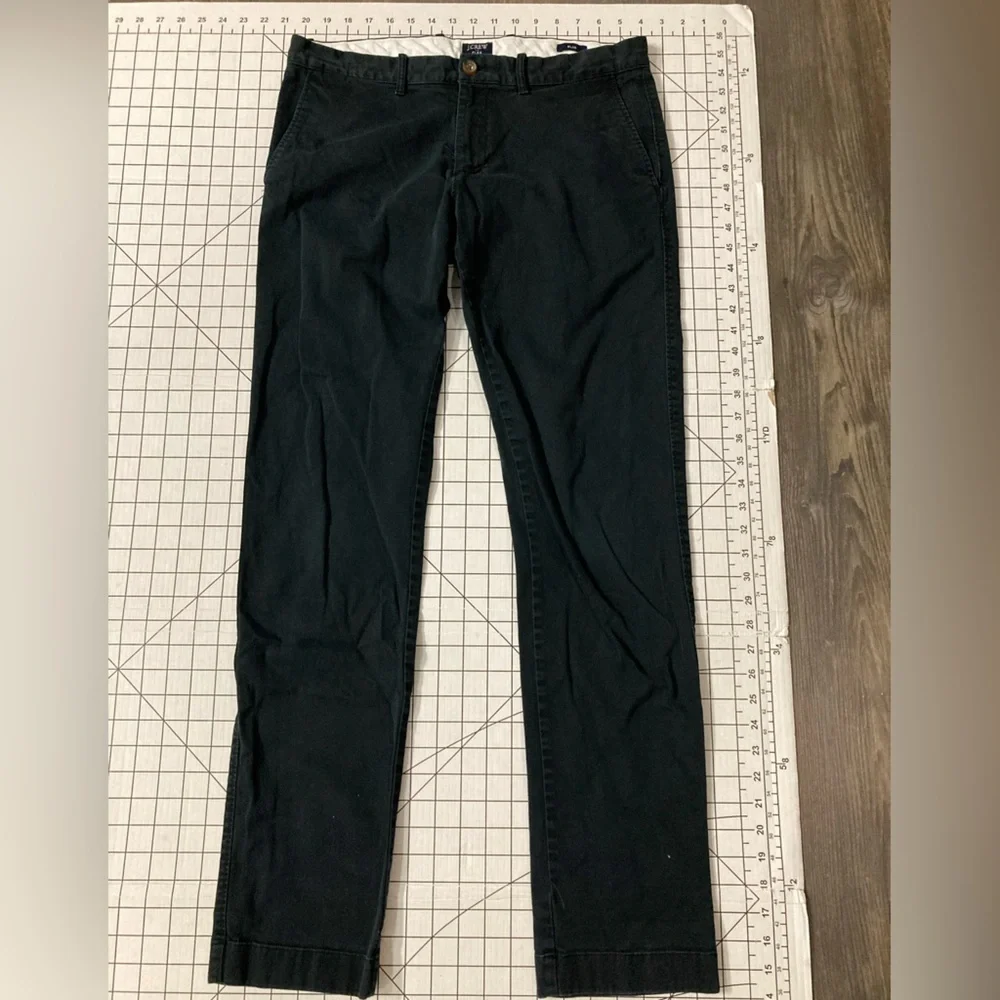 J. Crew Flex Men’s Size 32/34 Slim Fit‎ Chino Pants